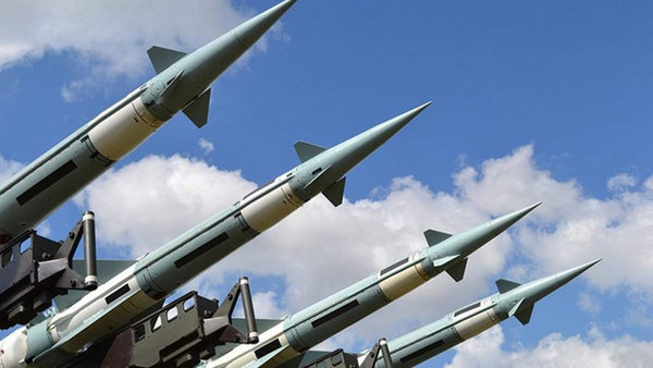 Арестович назвав місце куди РФ може "вгатити" ядерною зброєю